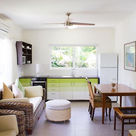 Villa Marine Holiday Apartments Cairns Yorkeys Knob Екстериор снимка