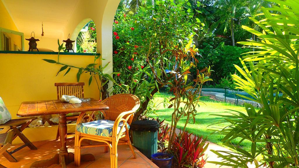 Villa Marine Holiday Apartments Cairns Yorkeys Knob Стая снимка