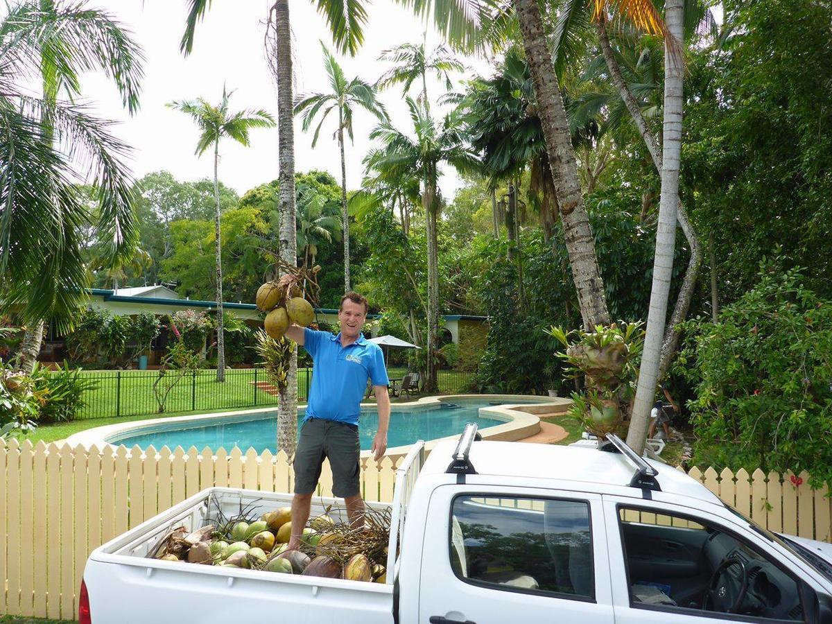 Villa Marine Holiday Apartments Cairns Yorkeys Knob Екстериор снимка