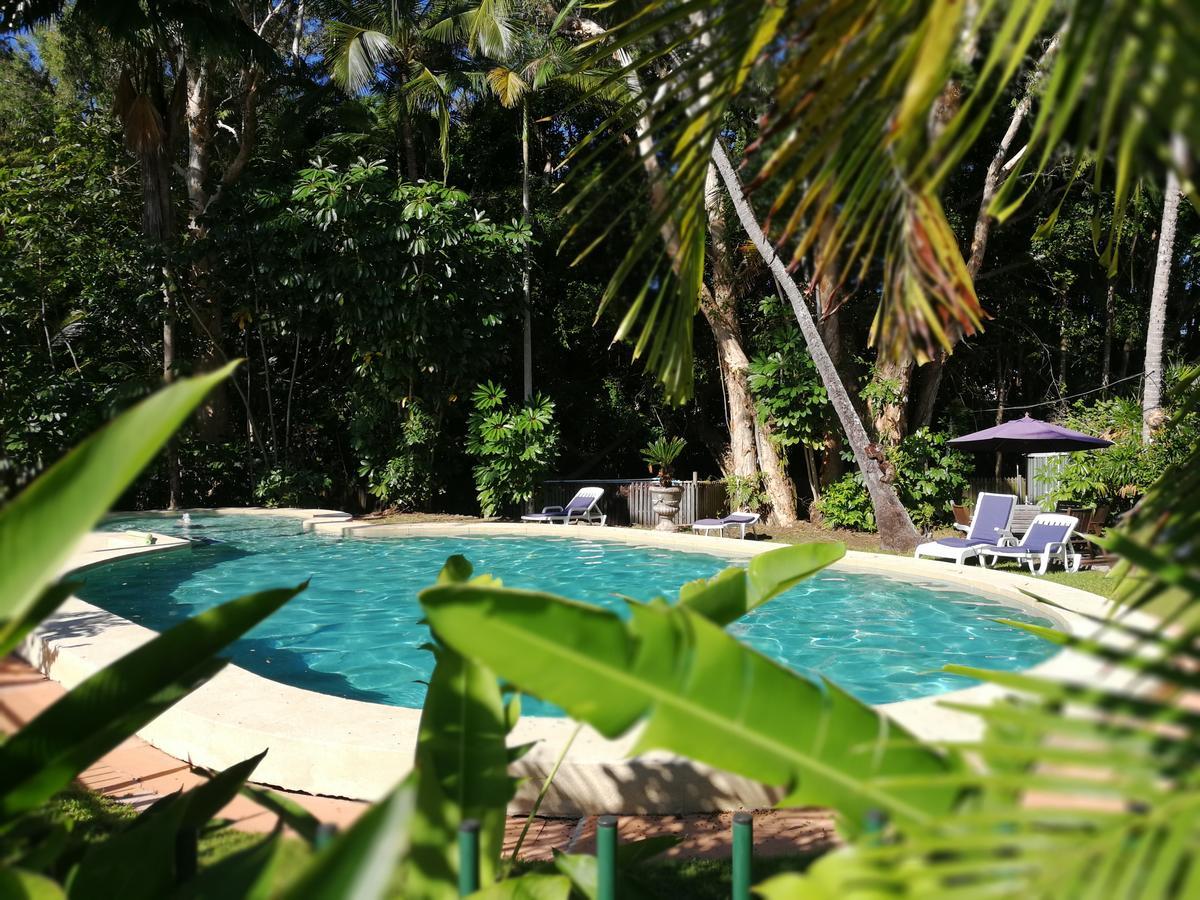 Villa Marine Holiday Apartments Cairns Yorkeys Knob Екстериор снимка